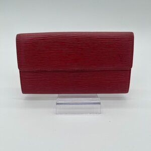 Louis Vuitton Womens Red Epi Sarah Continental Wallet (PM1003)